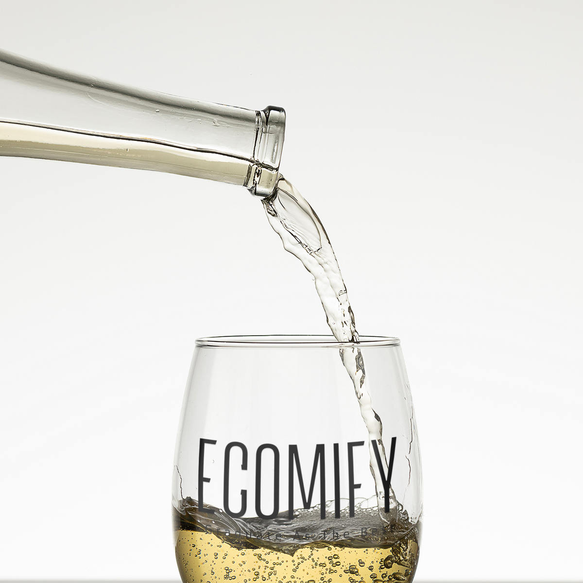 Ecomify™ Glass Wine Mug